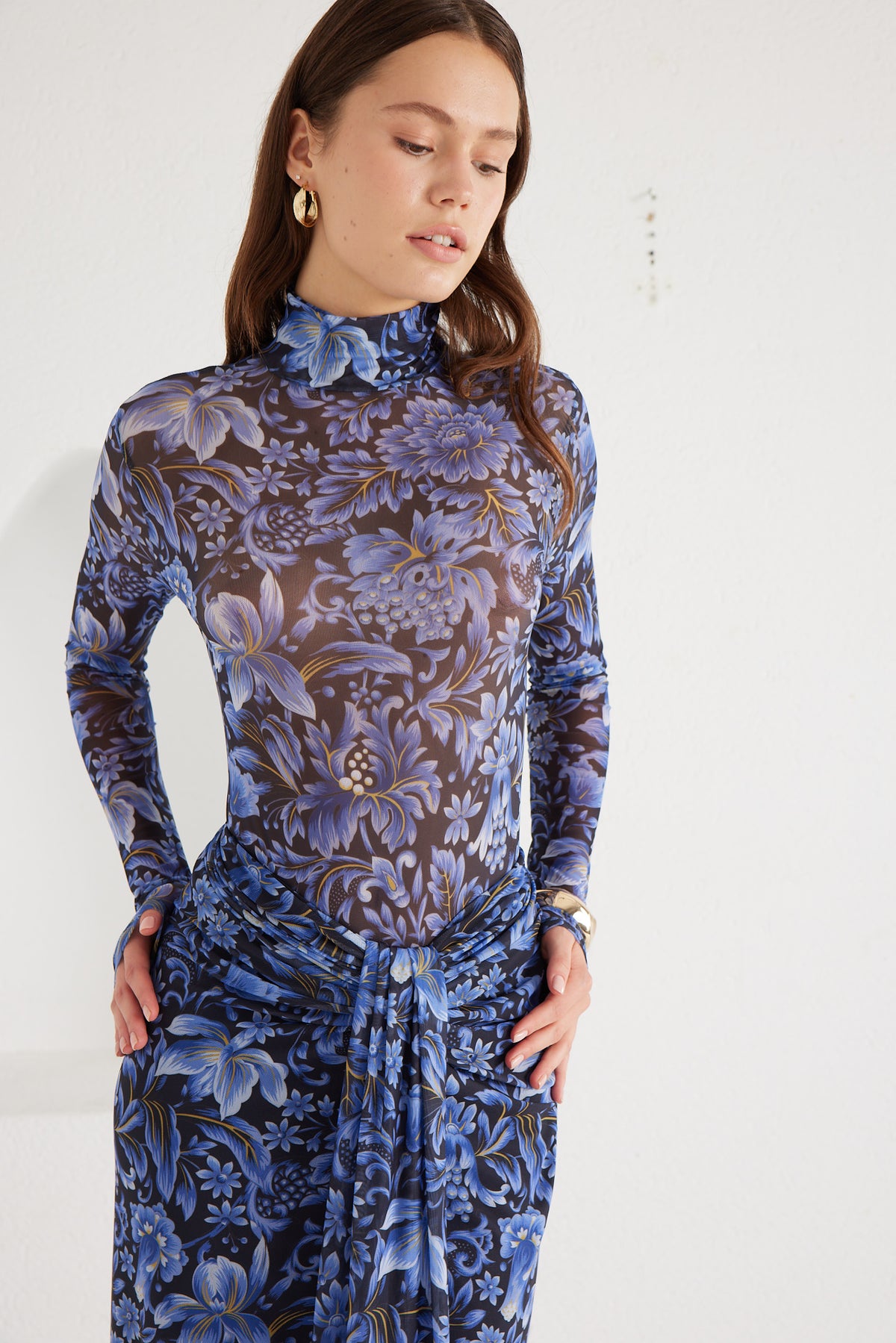 Two-Piece Set - Fractal Bloom - Blue